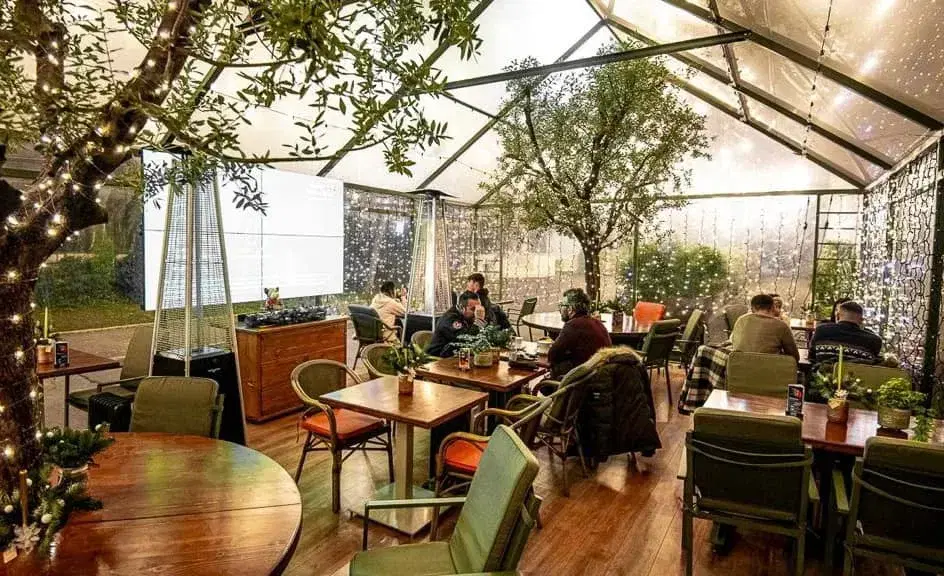 Mantua Restaurant And Lounge - 6 Mantua Restaurant And Lounge - 6