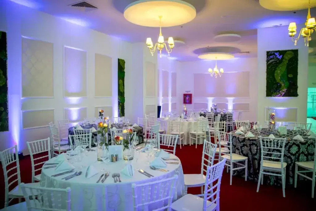 Piano Ballroom Pipera - 2 Piano Ballroom Pipera - 2