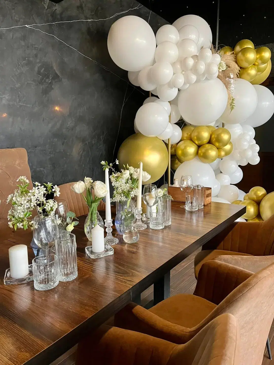 President pub and lounge - 4 President pub and lounge - 4