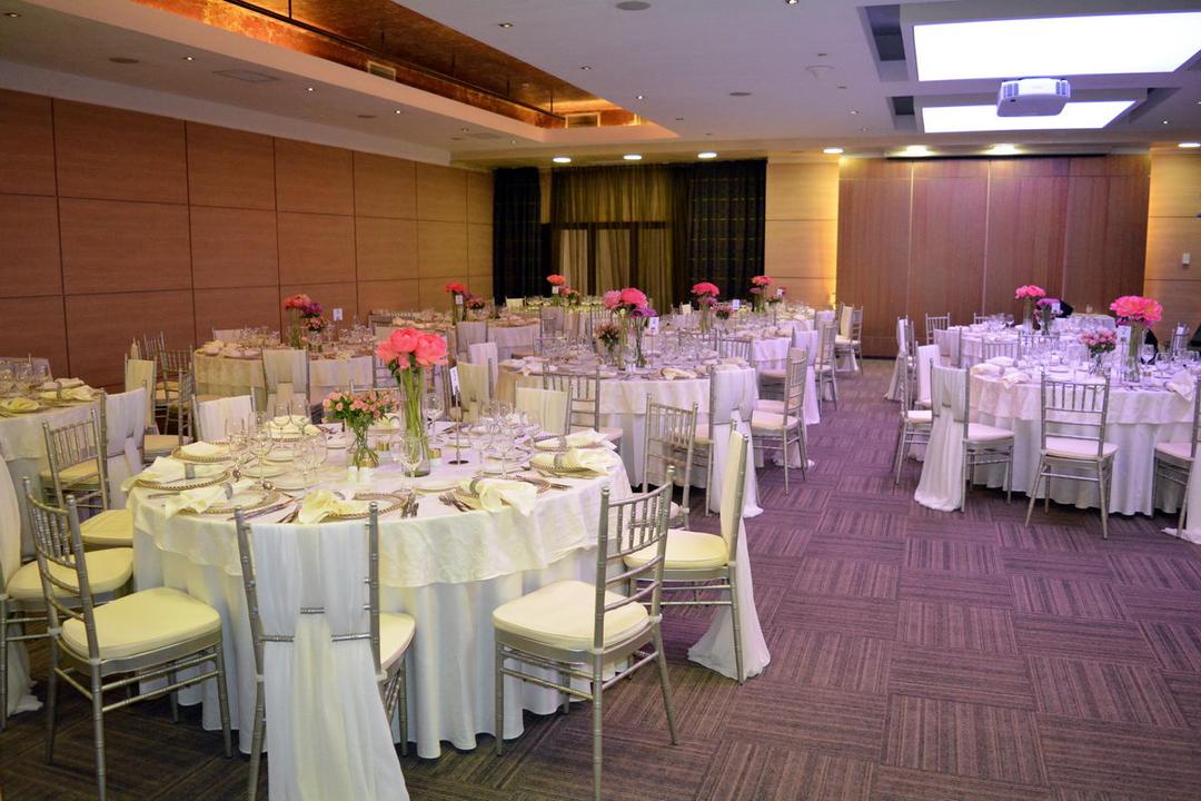 Ramada Hotel & Suites Bucharest North - 5 Ramada Hotel & Suites Bucharest North - 5