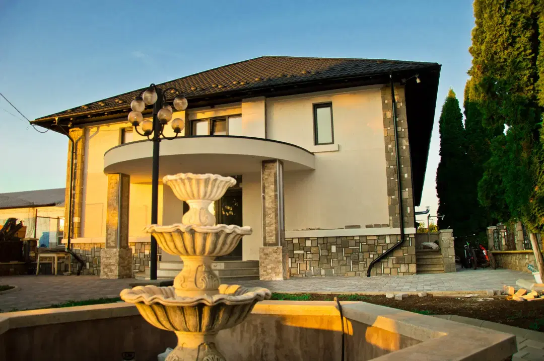 Restaurant Black and White - 2 Restaurant Black and White - 2