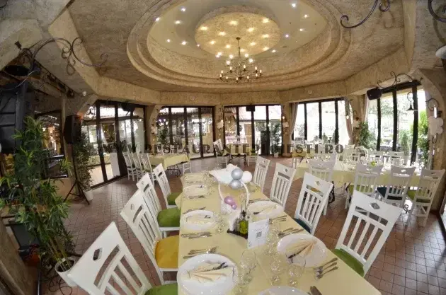 Restaurant Bulevard Ploiești - 5 Restaurant Bulevard Ploiești - 5