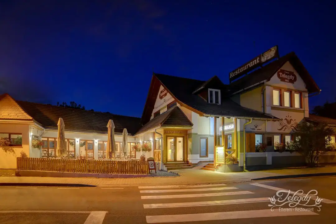 Restaurant Casa Telegdy Haz - 1 Restaurant Casa Telegdy Haz - 1