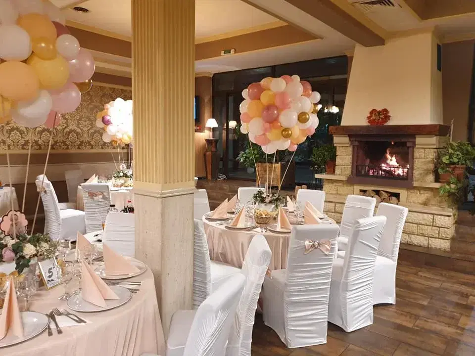 Restaurant El Grande Ok And  Wiener Haus - 1 Restaurant El Grande Ok And  Wiener Haus - 1