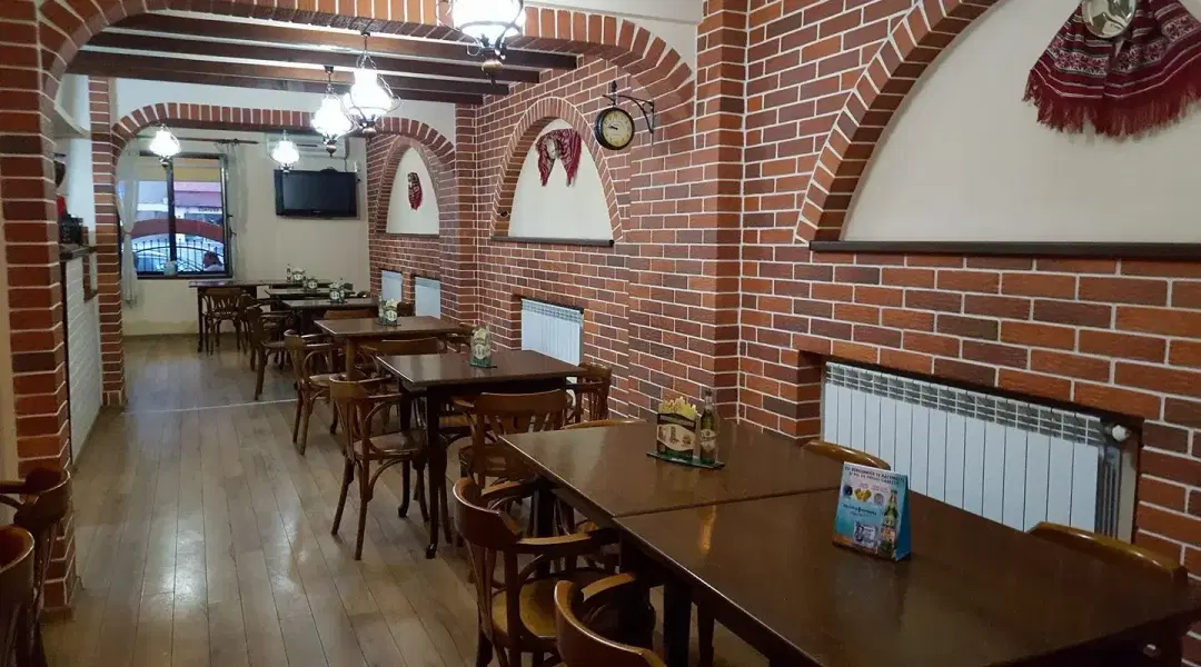 Restaurant Gardu Rosu - 2 Restaurant Gardu Rosu - 2