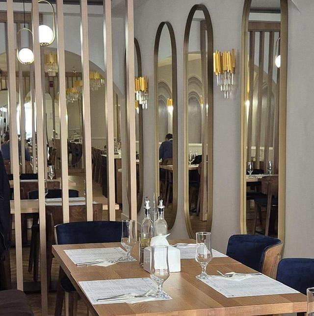 Restaurant Grand Plaza