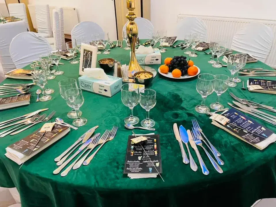 Restaurant La Belle Maison - 1 Restaurant La Belle Maison - 1