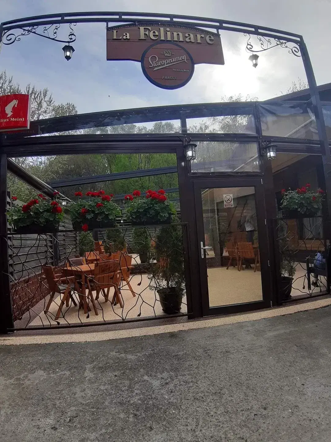 Restaurant La Felinare - 2 Restaurant La Felinare - 2