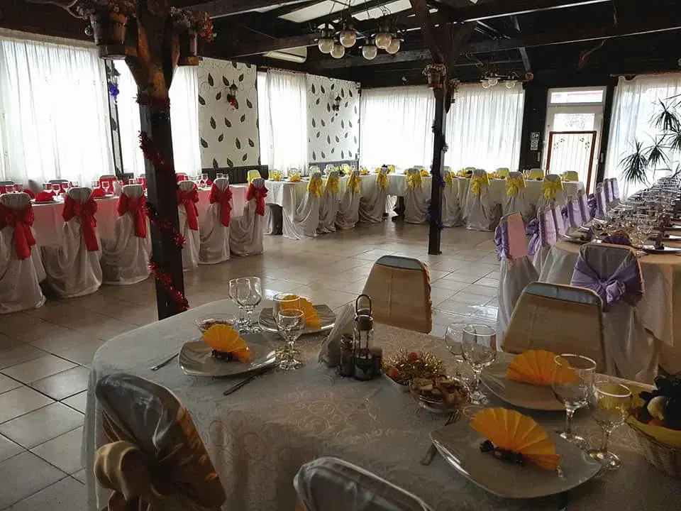 Restaurant La Stejaru - 3 Restaurant La Stejaru - 3