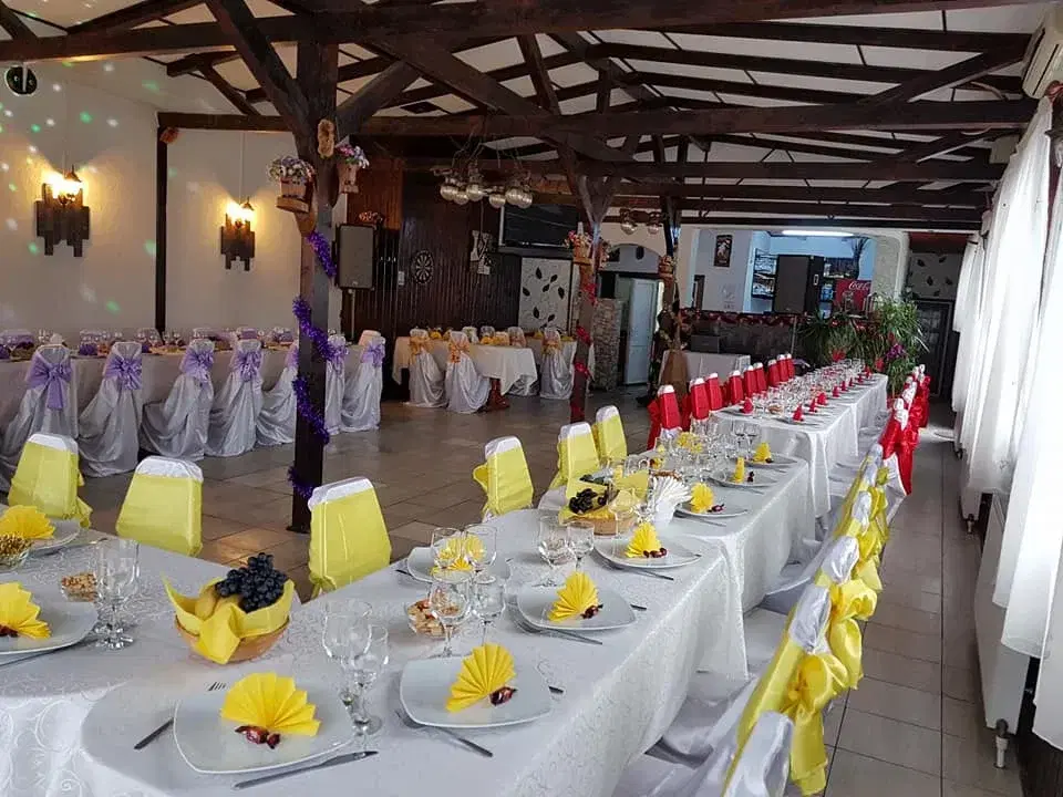 Restaurant La Stejaru - 4 Restaurant La Stejaru - 4