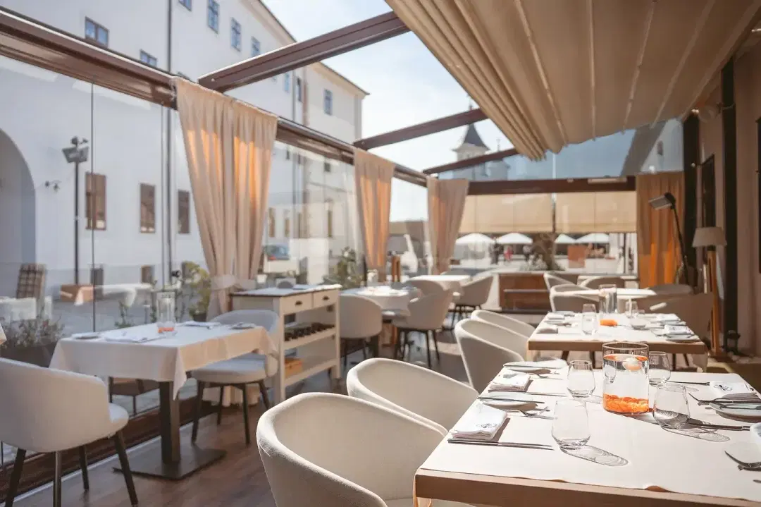 Restaurant Meridian Zero - 3 Restaurant Meridian Zero - 3