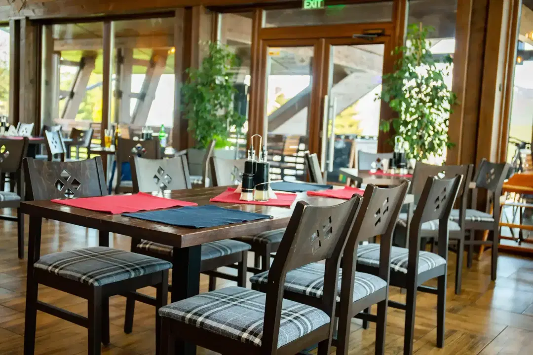 Restaurant Mestecanis - 3 Restaurant Mestecanis - 3