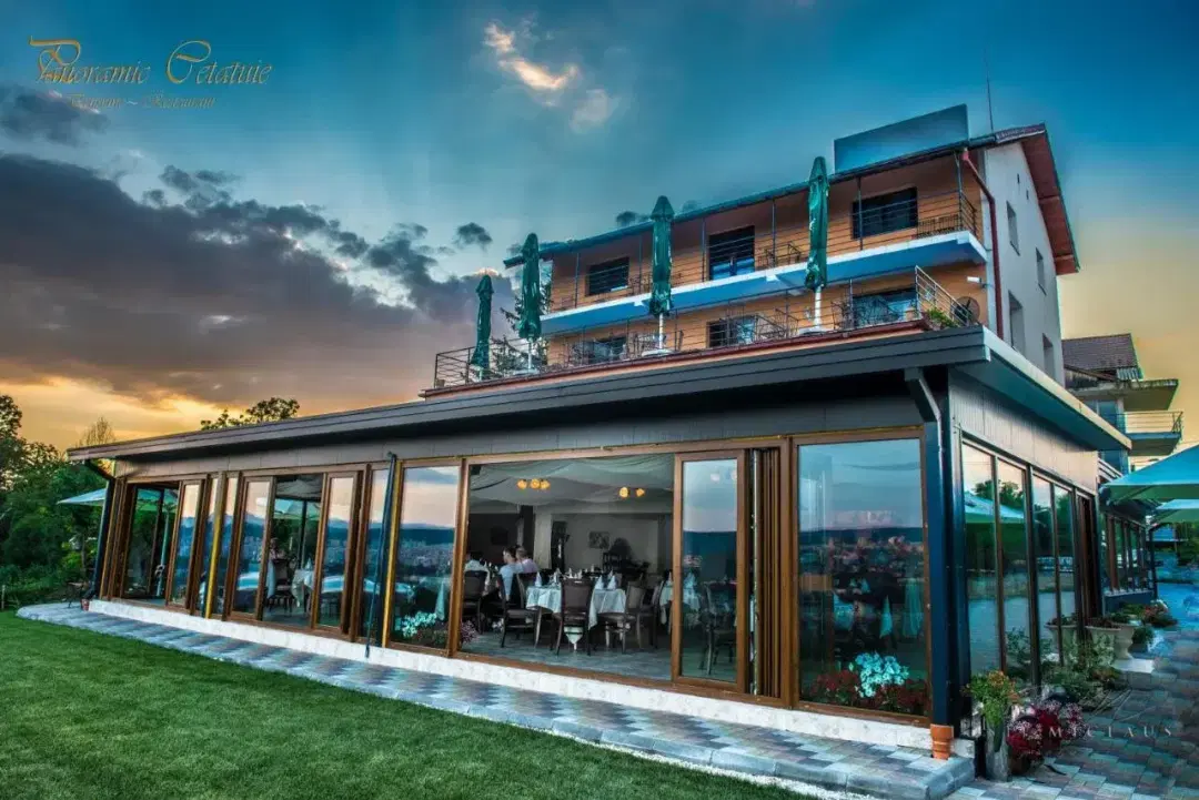 Restaurant Panoramic Cetatuie - 1 Restaurant Panoramic Cetatuie - 1