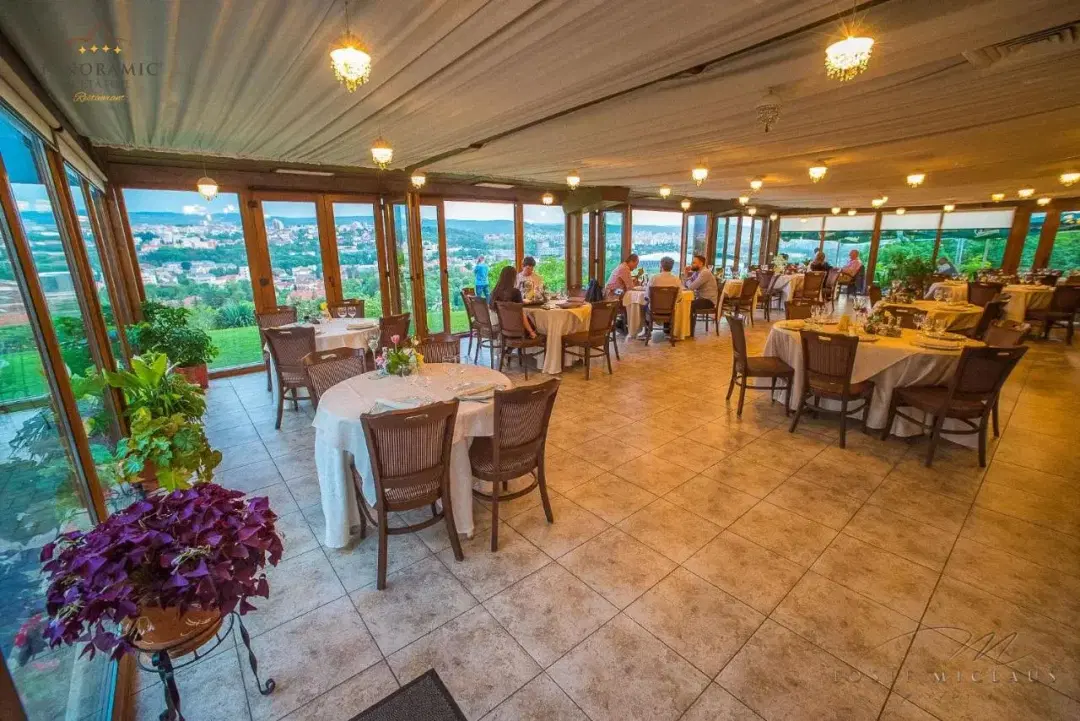 Restaurant Panoramic Cetatuie - 2 Restaurant Panoramic Cetatuie - 2