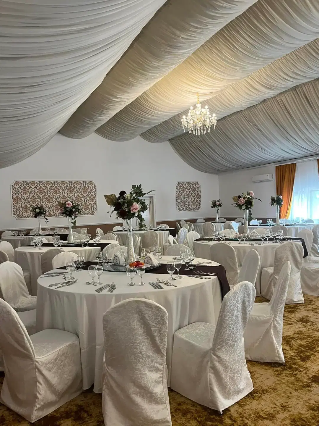 Restaurant Rustic Delux - 5 Restaurant Rustic Delux - 5