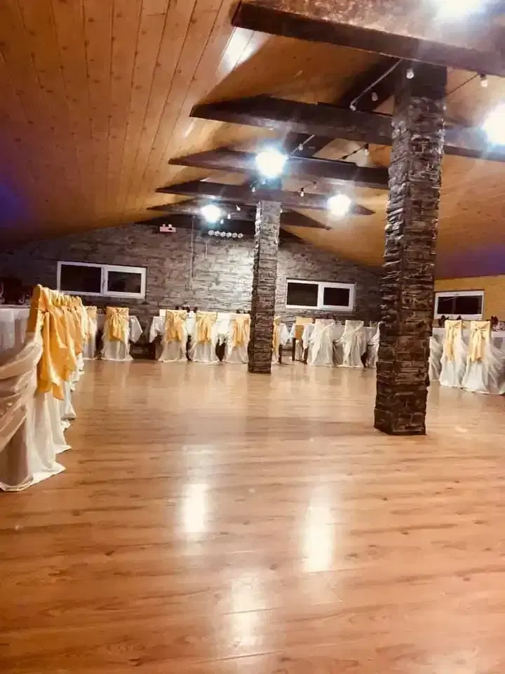 Restaurant Rustic Grill - 3 Restaurant Rustic Grill - 3