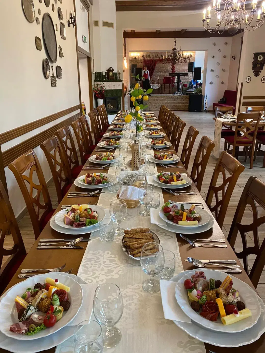 Restaurant Salon Cris - 3 Restaurant Salon Cris - 3