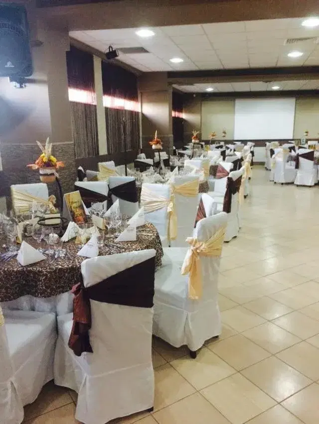 Restaurant Stejarul Mija - 4 Restaurant Stejarul Mija - 4