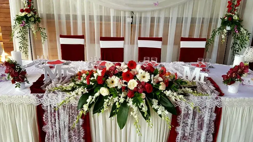 Restaurant Sura Bradului - 5 Restaurant Sura Bradului - 5