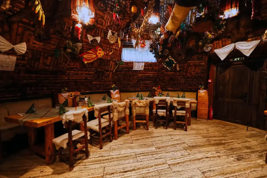 Restaurant Sura Dacilor - 2 Restaurant Sura Dacilor - 2