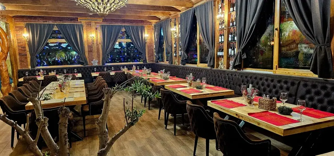 Restaurant Taverna LU SALE - 4 Restaurant Taverna LU SALE - 4