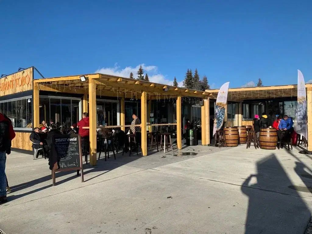 Restaurant Tobo Ranca - 2 Restaurant Tobo Ranca - 2