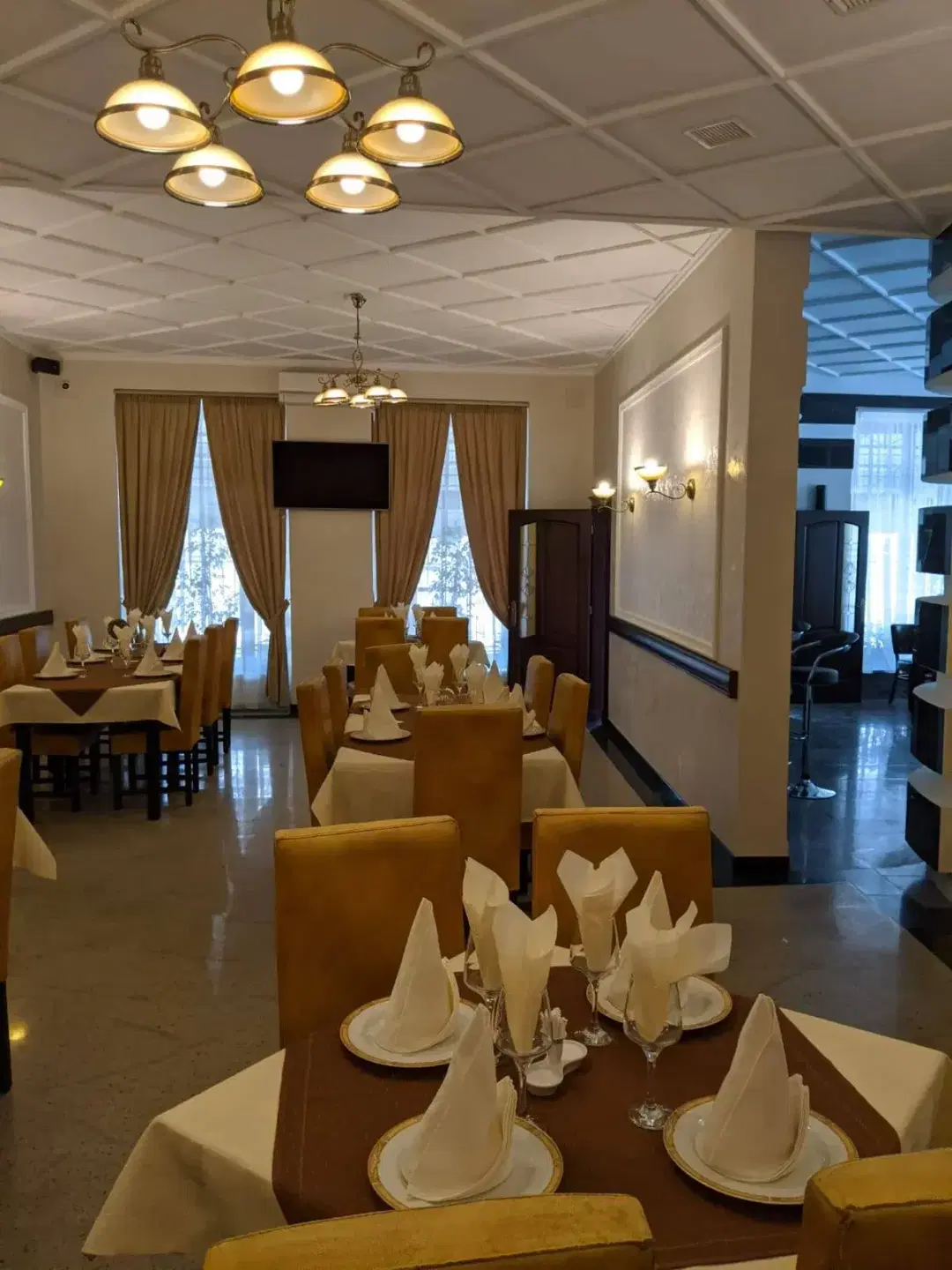 Restaurant Transilvania - 4 Restaurant Transilvania - 4