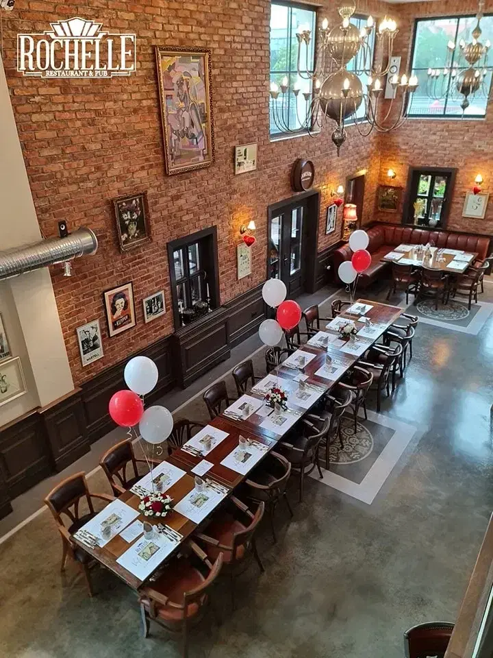 Rochelle Restaurant And Pub - 4 Rochelle Restaurant And Pub - 4