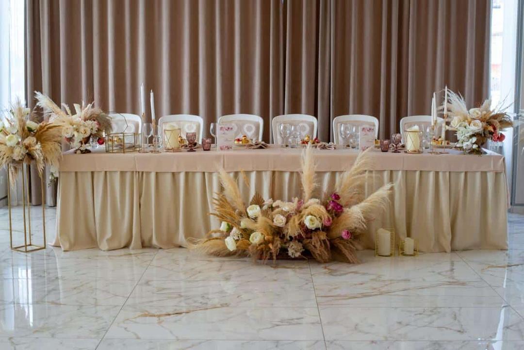 Sala de Evenimente Exclusiv - 6 Sala de Evenimente Exclusiv - 6