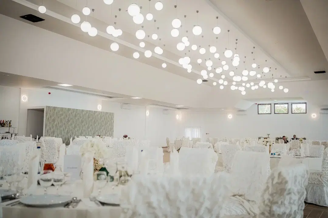 Sala de Evenimente Lacul Miresei - 2 Sala de Evenimente Lacul Miresei - 2