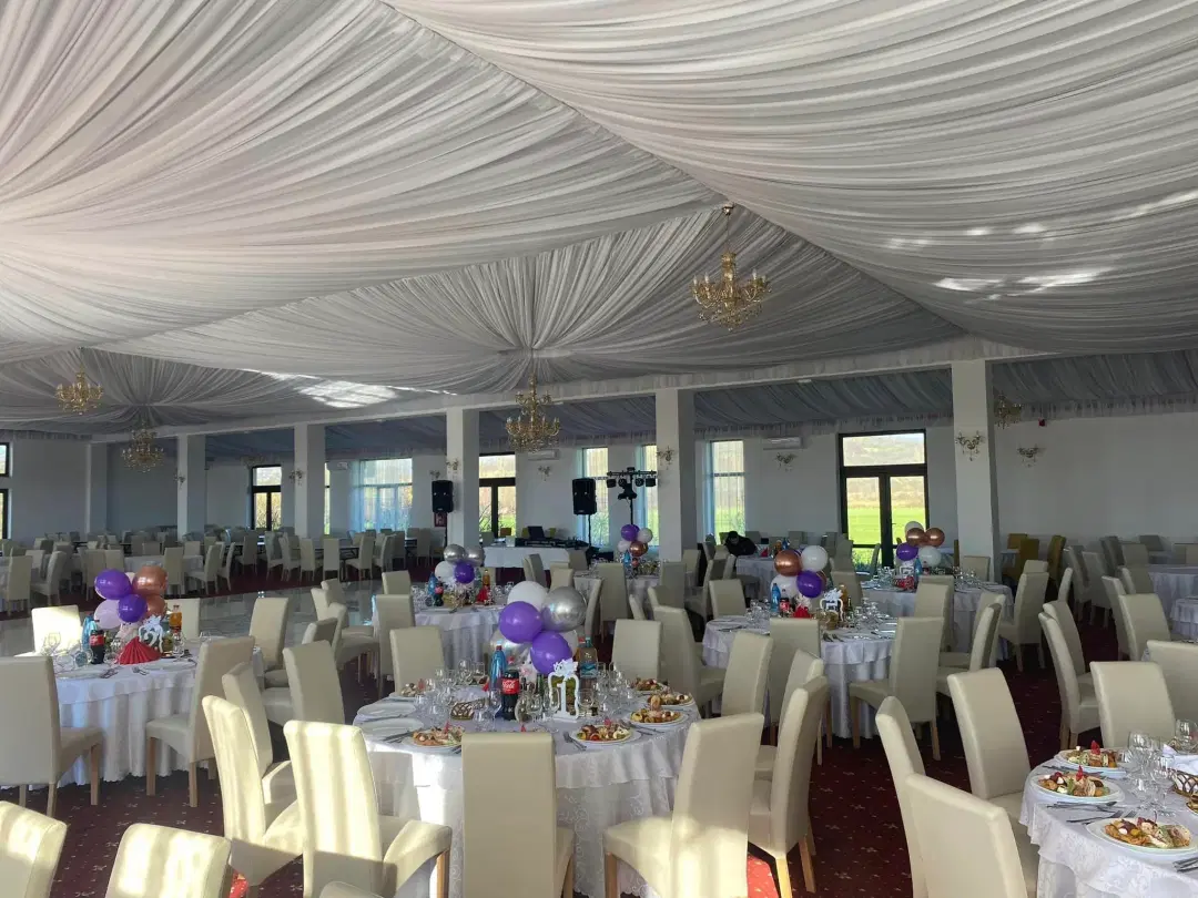 Sala de Evenimente Pop - 5 Sala de Evenimente Pop - 5