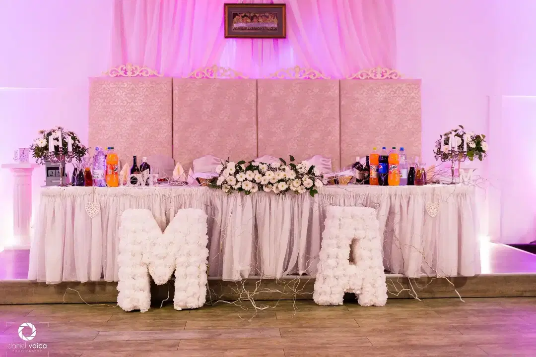 Sala Evenimente La Brezea - 2 Sala Evenimente La Brezea - 2