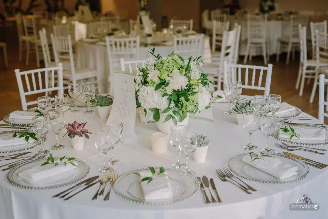 Salon Grădina Floreasca - 3 Salon Grădina Floreasca - 3