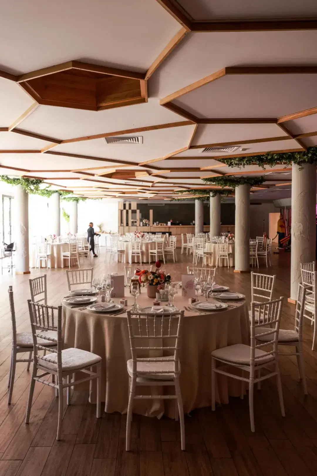 Salon Grădina Floreasca - 4 Salon Grădina Floreasca - 4