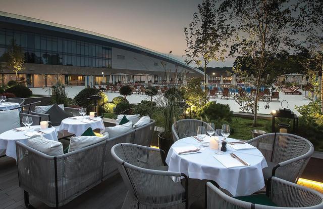 Stejarii Country Club