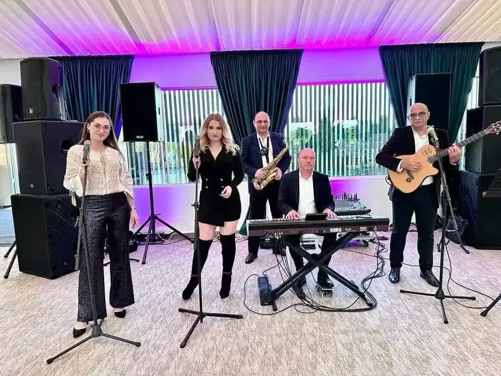 Terasa Clubul Tineretului - 3 Terasa Clubul Tineretului - 3