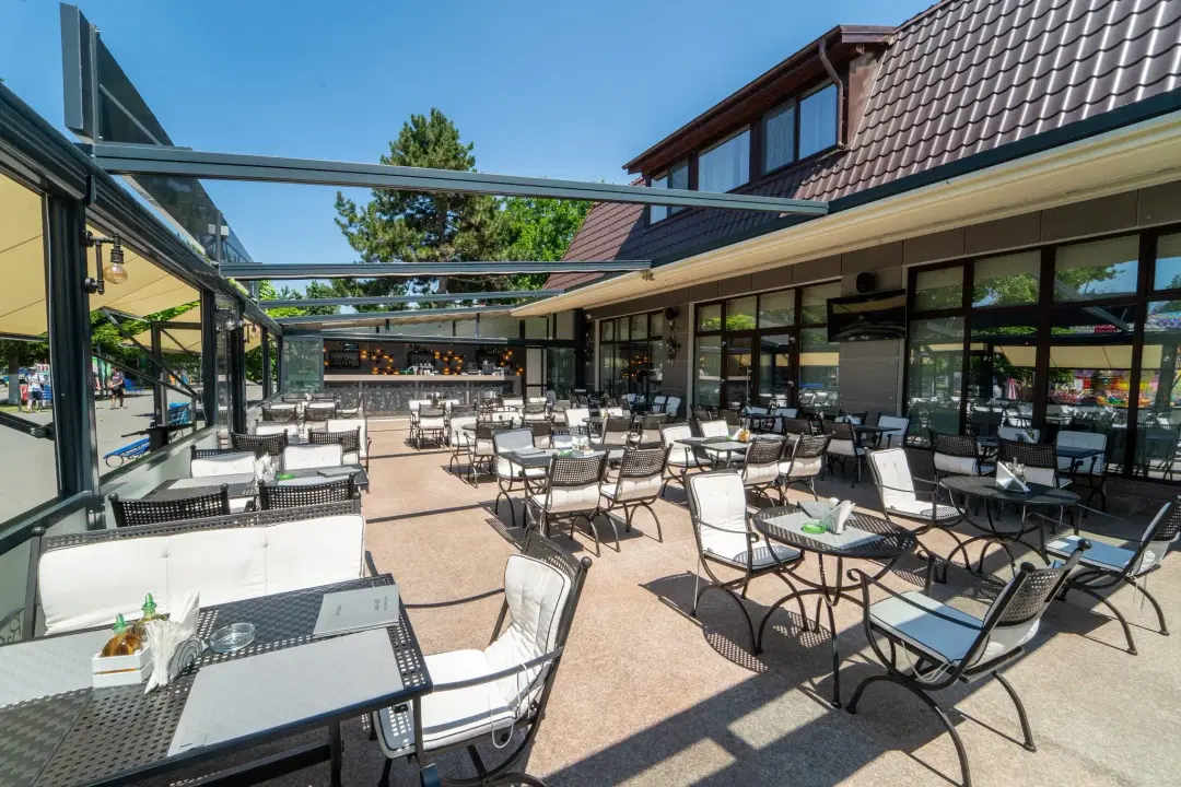 Trattoria And Pizza Giovane - 6 Trattoria And Pizza Giovane - 6