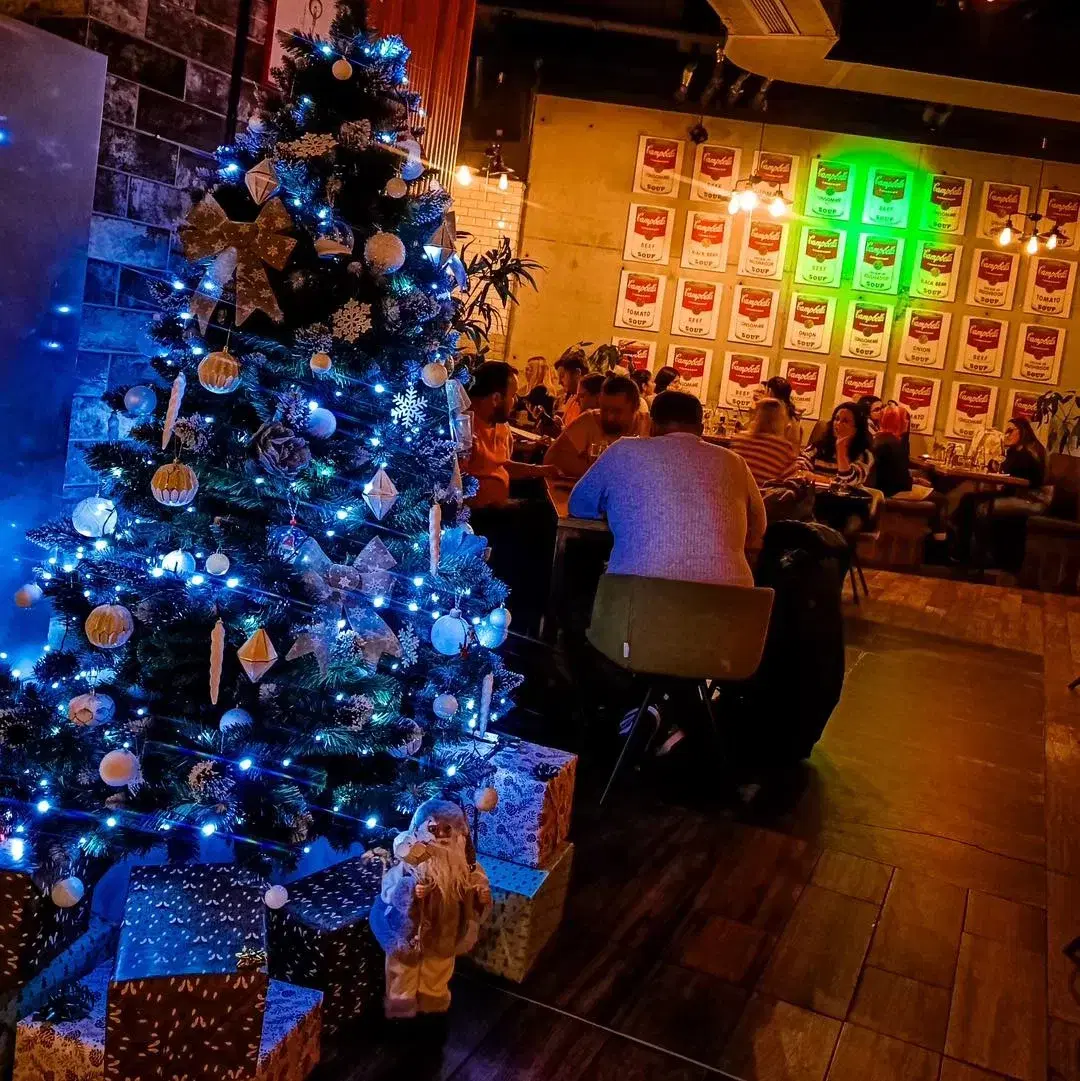 Tribeca Pub And Charcoal Grill - 6 Tribeca Pub And Charcoal Grill - 6