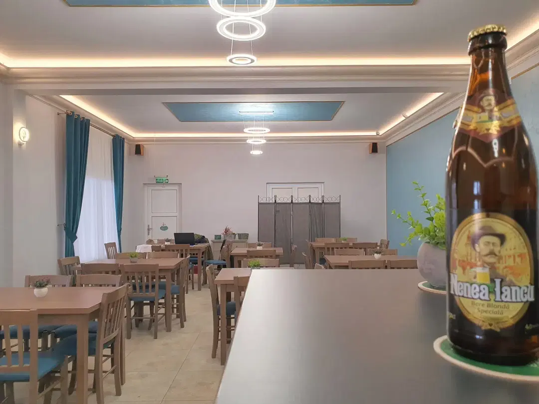 Turquoise Caffe And Lounge - 3 Turquoise Caffe And Lounge - 3