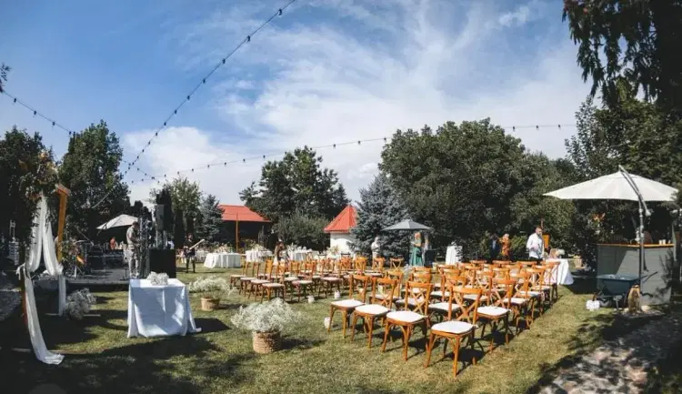 Vintage Garden Events